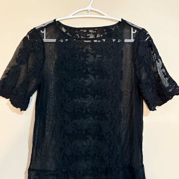Black Mesh Tee with Lace Overlay and Scalloped Edges - Picture 2 of 13
